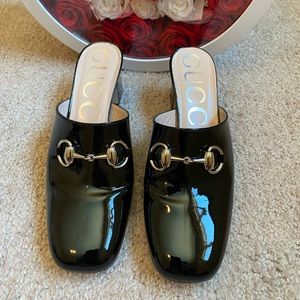 Black with silver buckle.